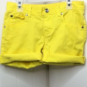 Scarlett Brand Size 7 Jr’s Yellow Cutoff Shorts